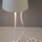 LOUM AESTA NAMIZNA SVETILKA BELA